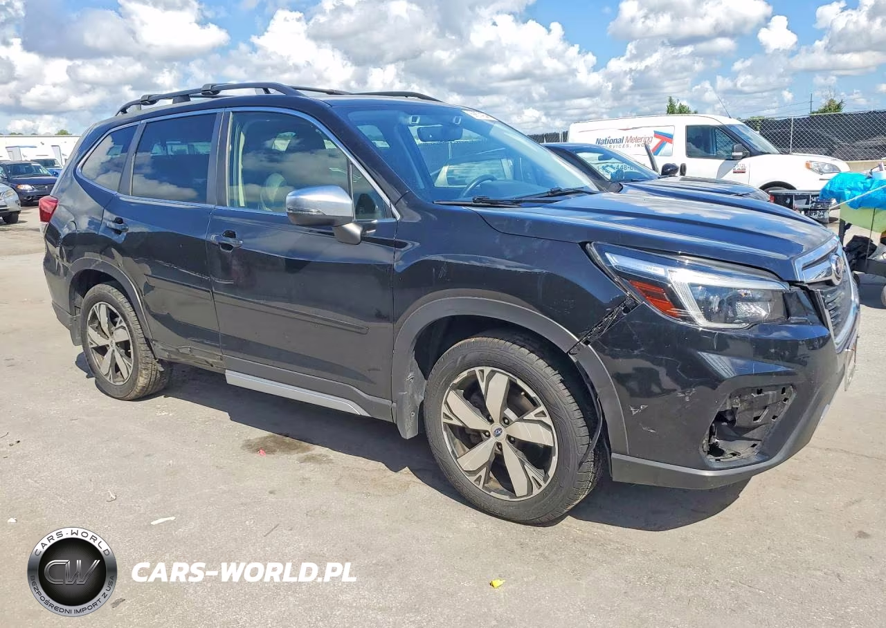 2021 Subaru Forester Touring VIN:JF2SKAXCXMH570069 - 4