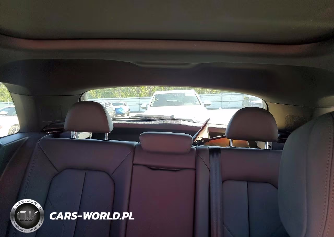 2020 Audi Q3 Premium VIN:WA1AECF38L1085171 - 10