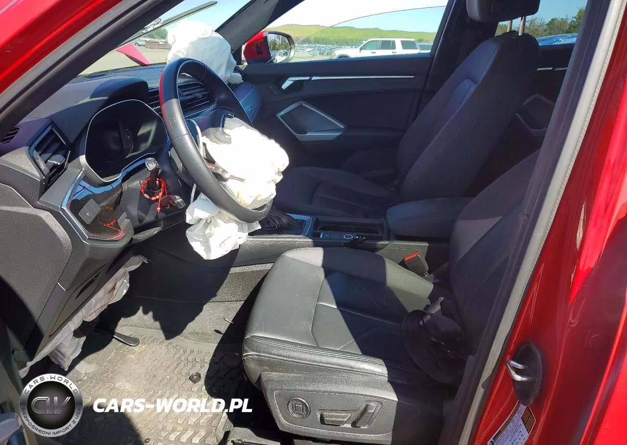 2020 Audi Q3 Premium VIN:WA1AECF38L1085171 - 7