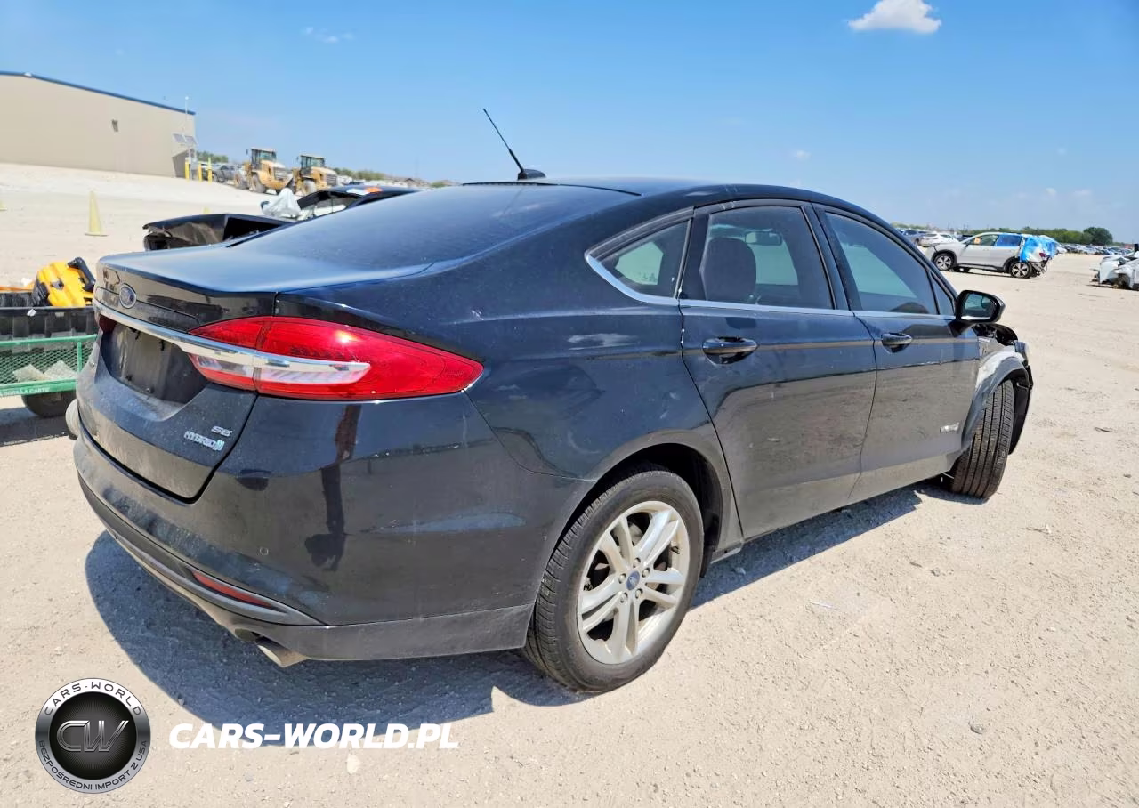 2018 Ford Fusion Se Hybrid VIN:3FA6P0LU5JR274435 - 3