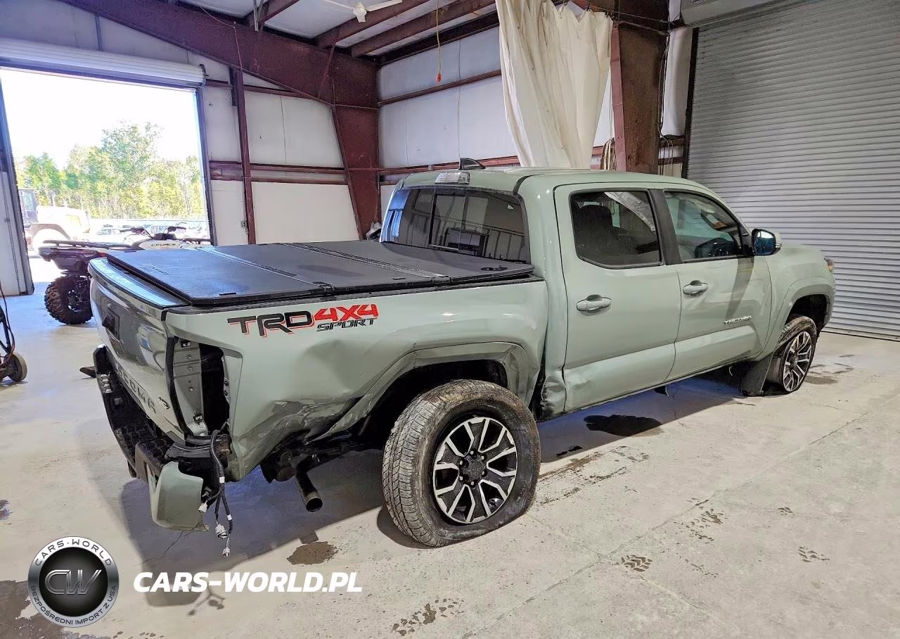 2023 Toyota Tacoma Trd Sport VIN:3TYCZ5AN5PT157139 - 3