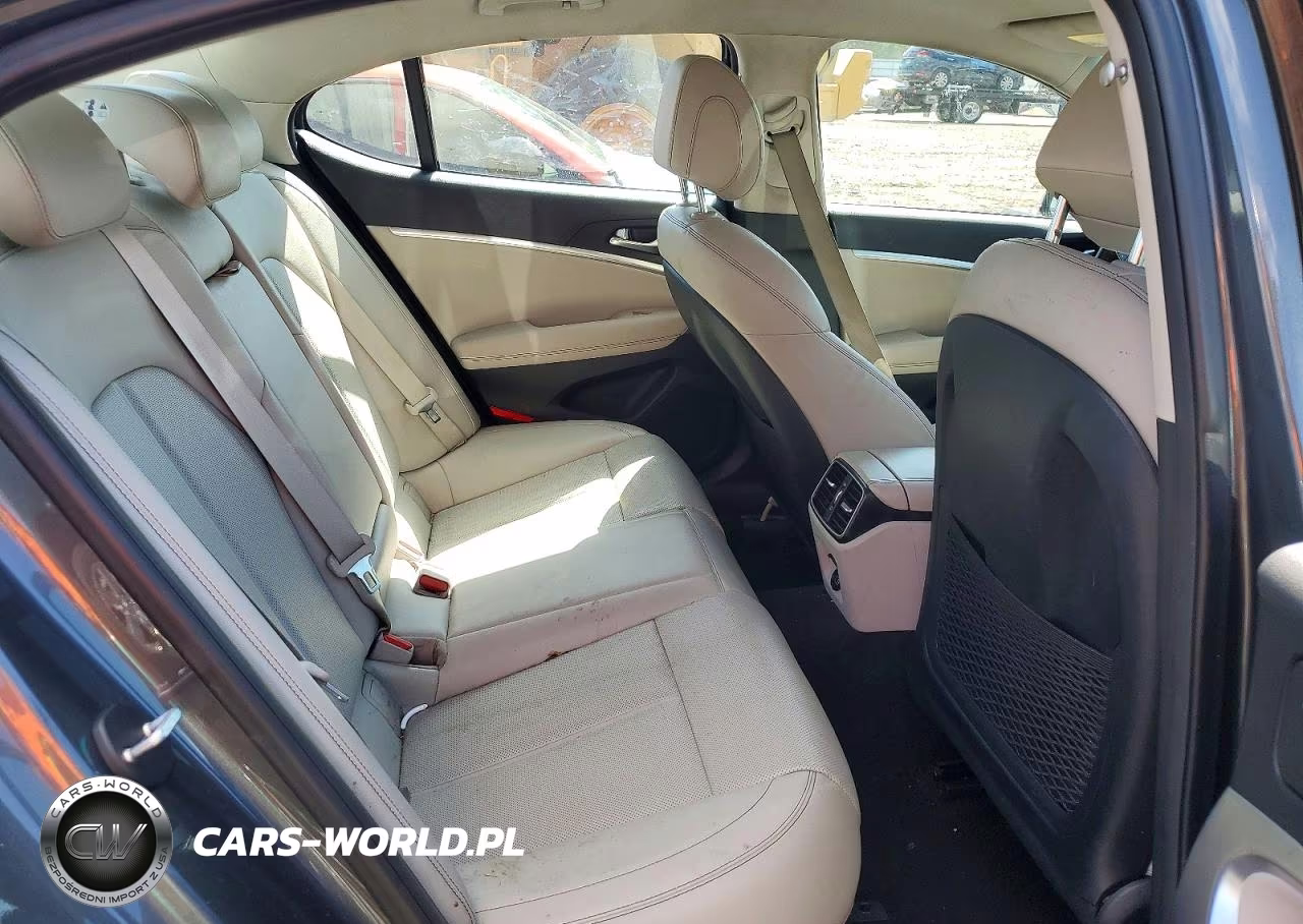 2020 Genesis G70 2.0T VIN:KMTG64LA1LU062627 - 10