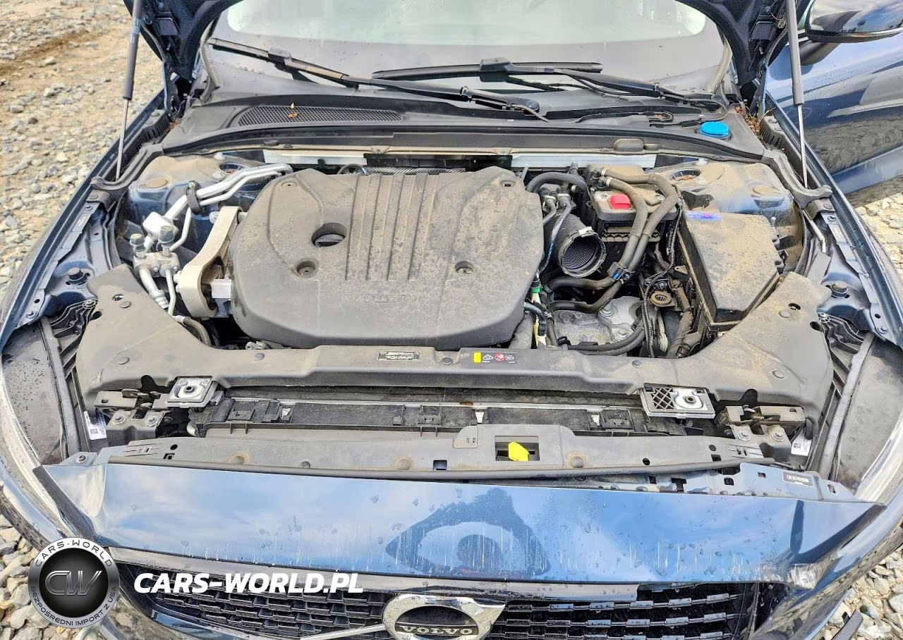 2022 Volvo S60 B5 Momentum VIN:7JRL12TZ1NG193386 - 11