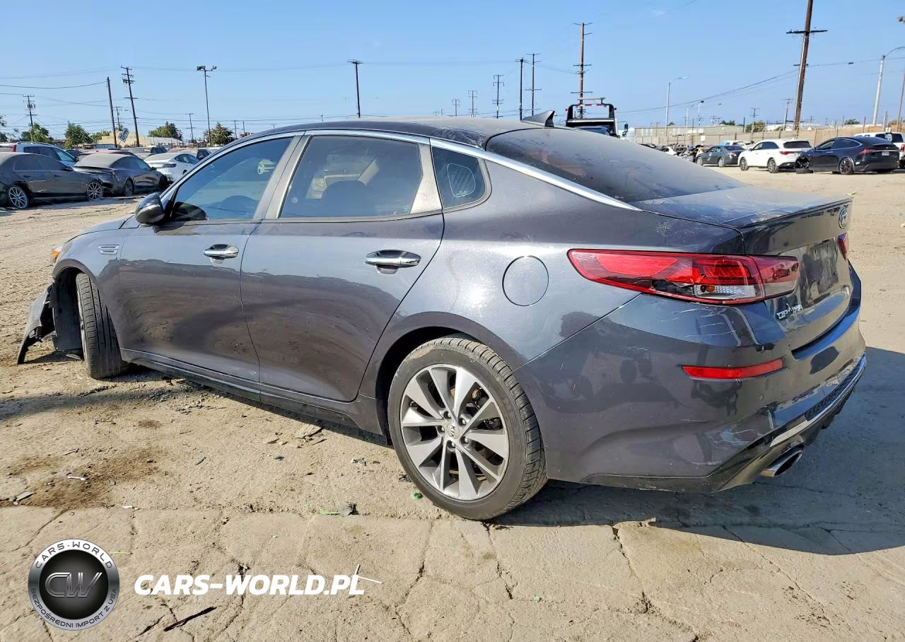 2019 Kia Optima S VIN:5XXGT4L35KG280017 - 2