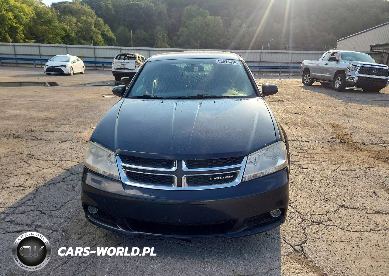 2011 Dodge Avenger Lux VIN:1B3BD2FG0BN524091 - 5