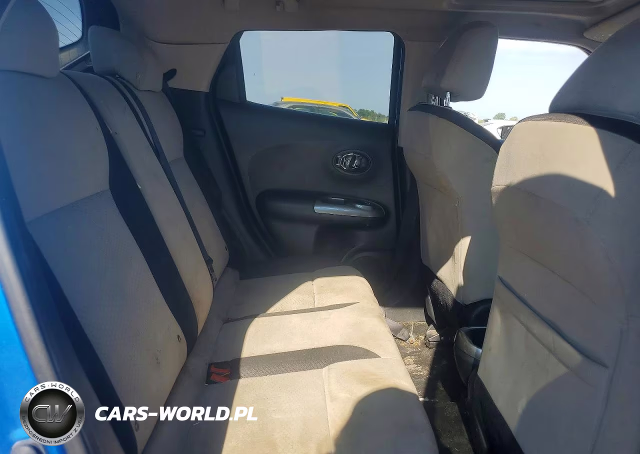 2012 Nissan Juke S VIN:JN8AF5MR6CT104444 - 11