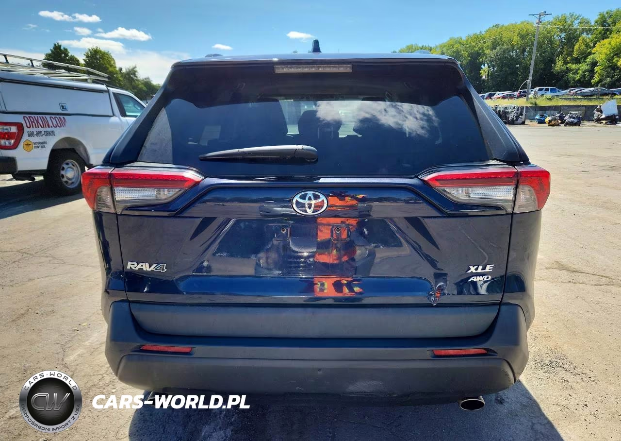 2020 Toyota Rav4 Xle VIN:2T3P1RFV5LC081873 - 6