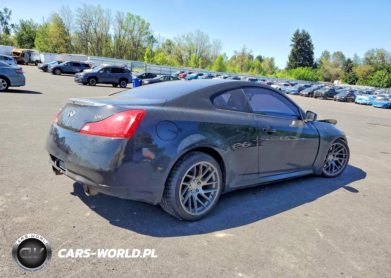 2015 Infiniti Q60 Coupe Base VIN:JN1CV6EL3FM890812 - 3
