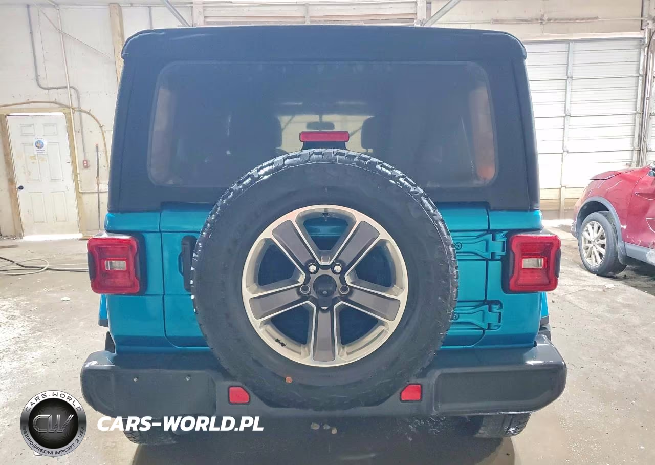 2020 Jeep Wrangler Unlimited Sahara VIN:1C4HJXEG9LW333524 - 6