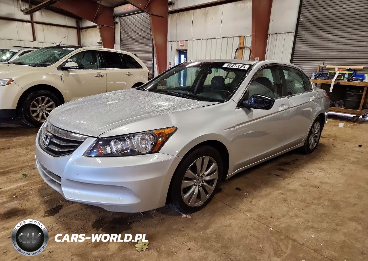 2012 Honda Accord Ex VIN:1HGCP2F72CA067918 - 1