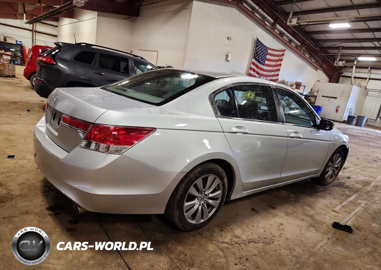 2012 Honda Accord Ex VIN:1HGCP2F72CA067918 - 3