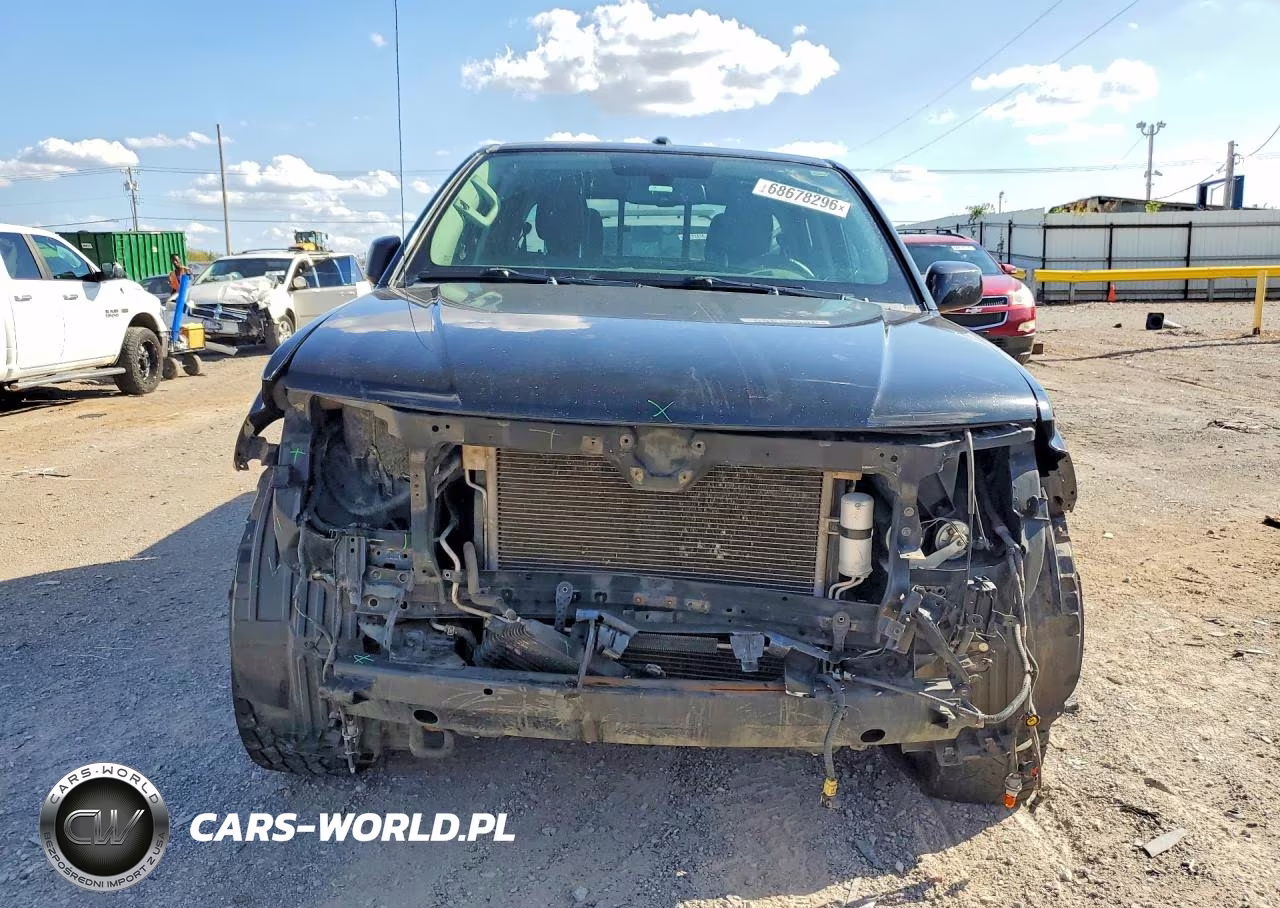 2018 Nissan Frontier Pro-4X VIN:1N6AD0EV8JN721987 - 5