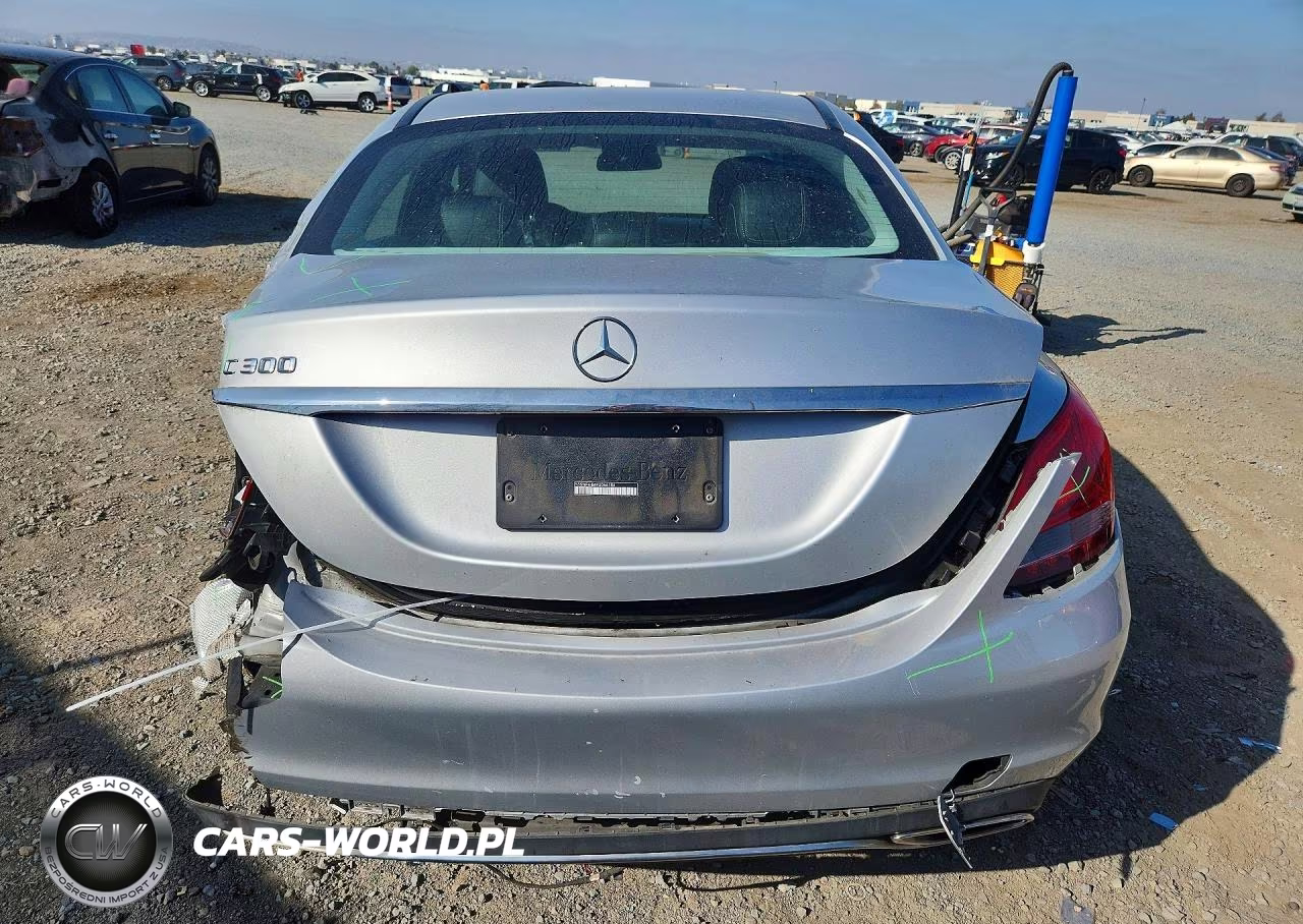 2015 Mercedes-Benz C 300 VIN:55SWF4JB4FU066186 - 6