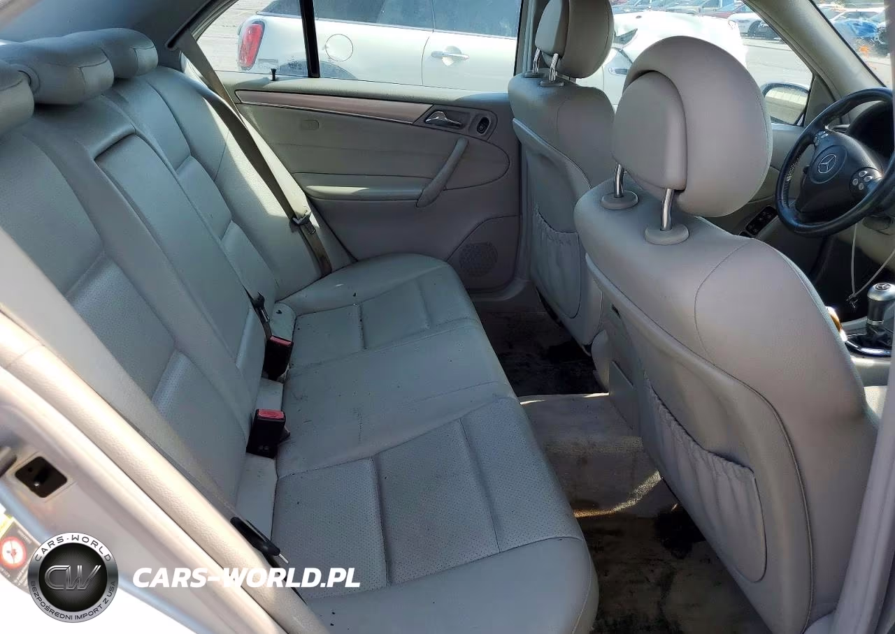 2005 Mercedes-Benz C 230K Sport Sedan VIN:WDBRF40J15F619022 - 10