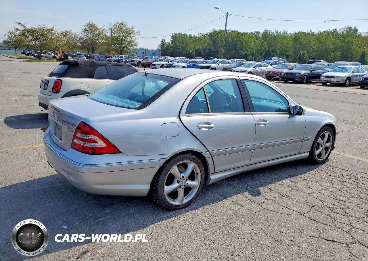 2005 Mercedes-Benz C 230K Sport Sedan VIN:WDBRF40J15F619022 - 3
