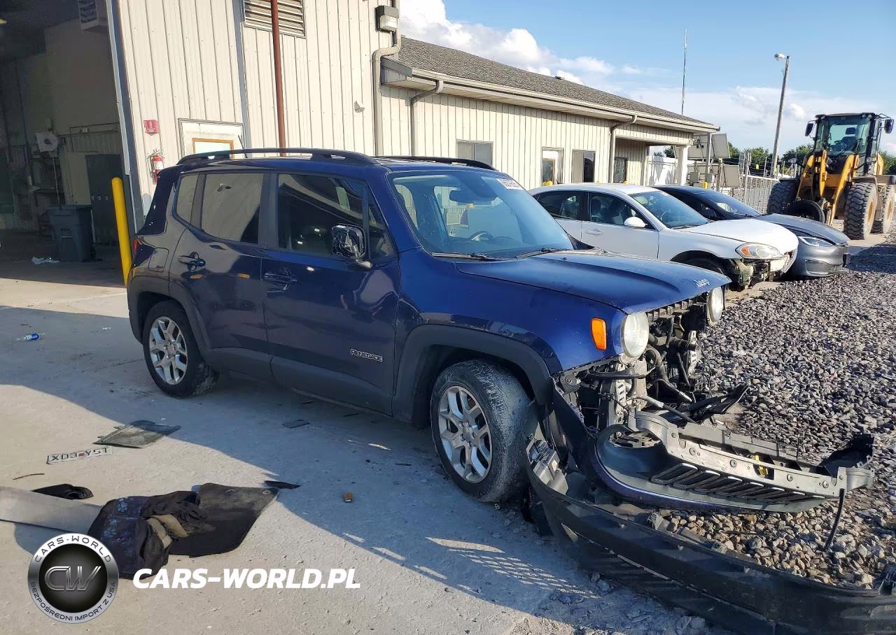 2017 Jeep Renegade Latitude VIN:ZACCJABB5HPE81576 - 4