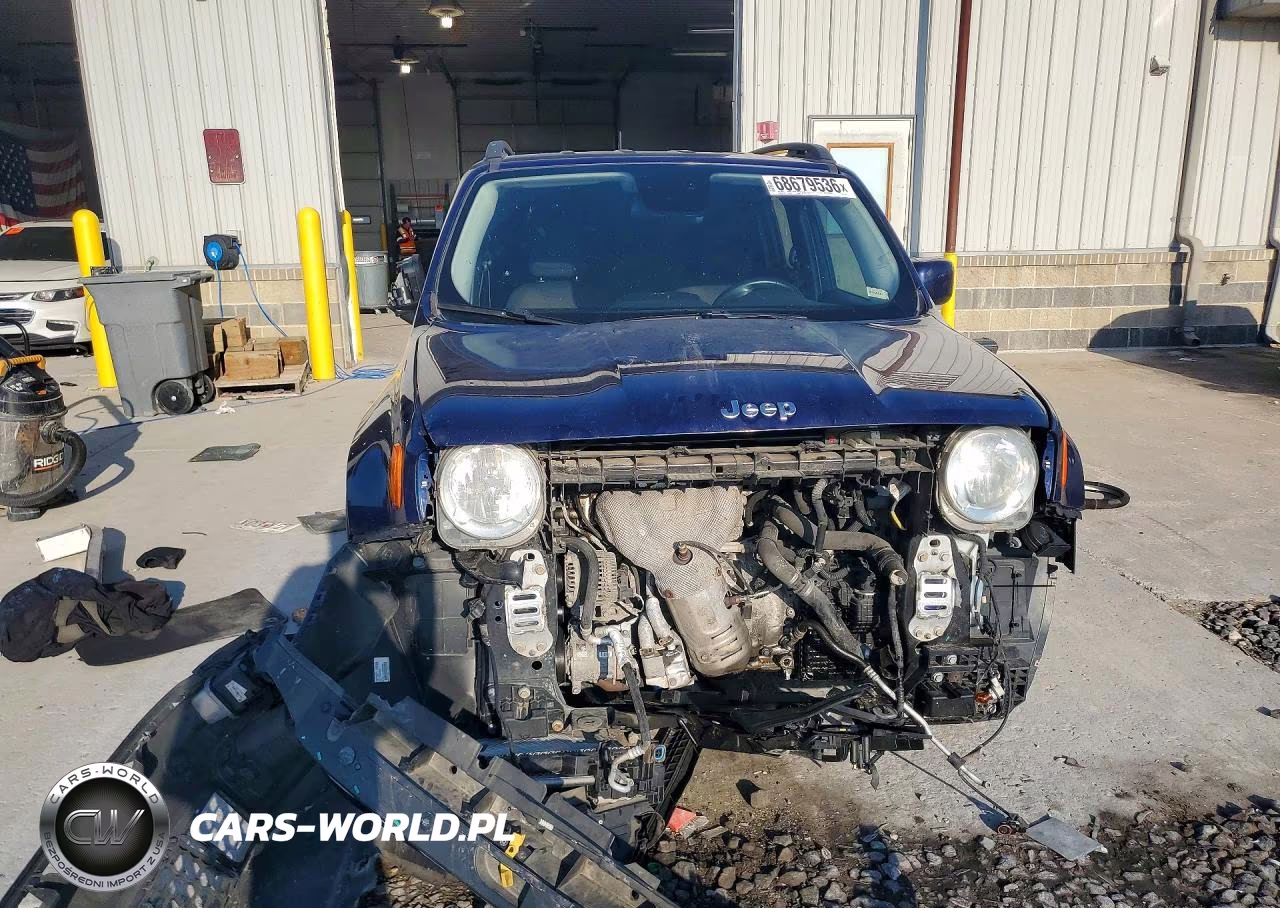 2017 Jeep Renegade Latitude VIN:ZACCJABB5HPE81576 - 5