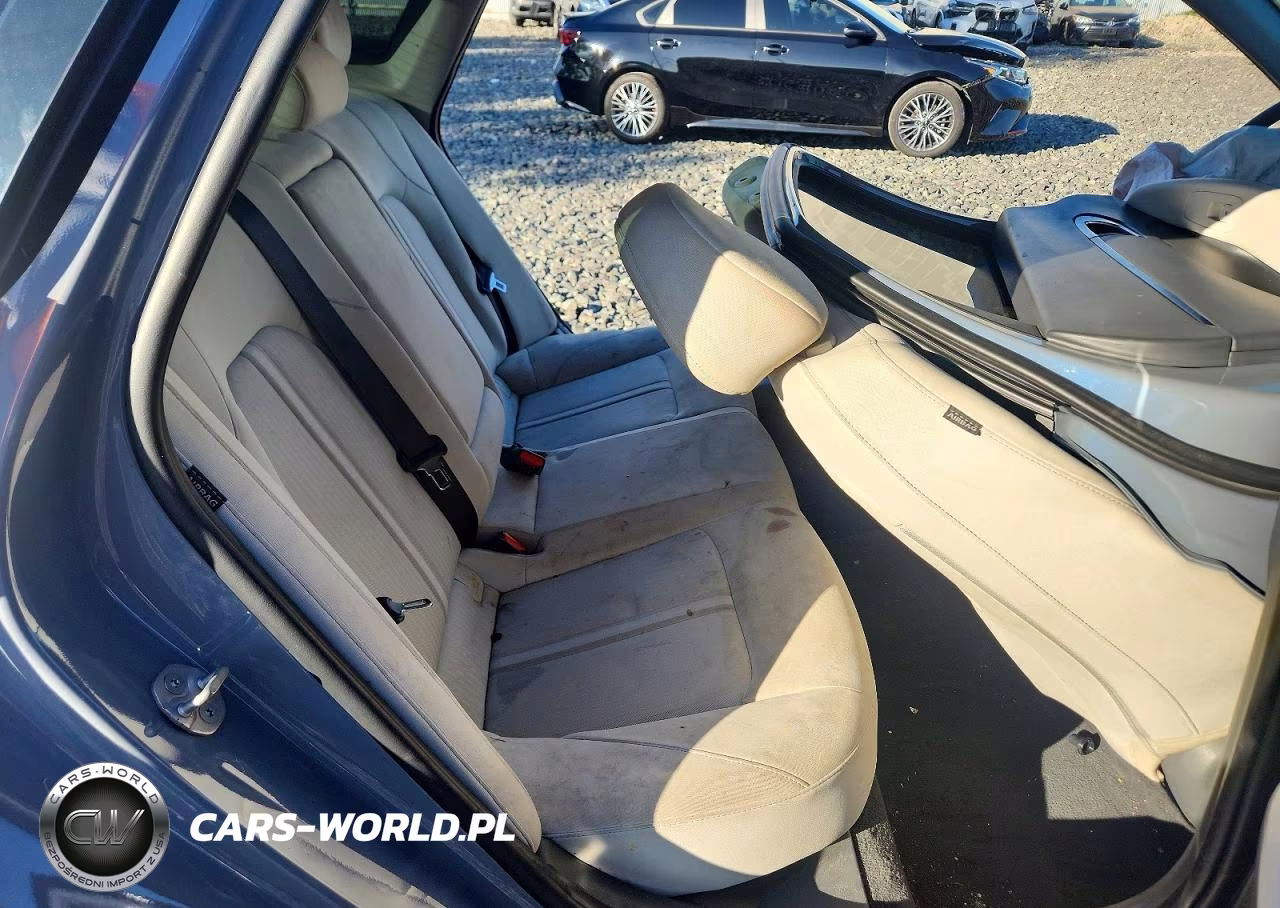 2025 Hyundai Sonata Sel VIN:KMHL64JA3SA493403 - 10