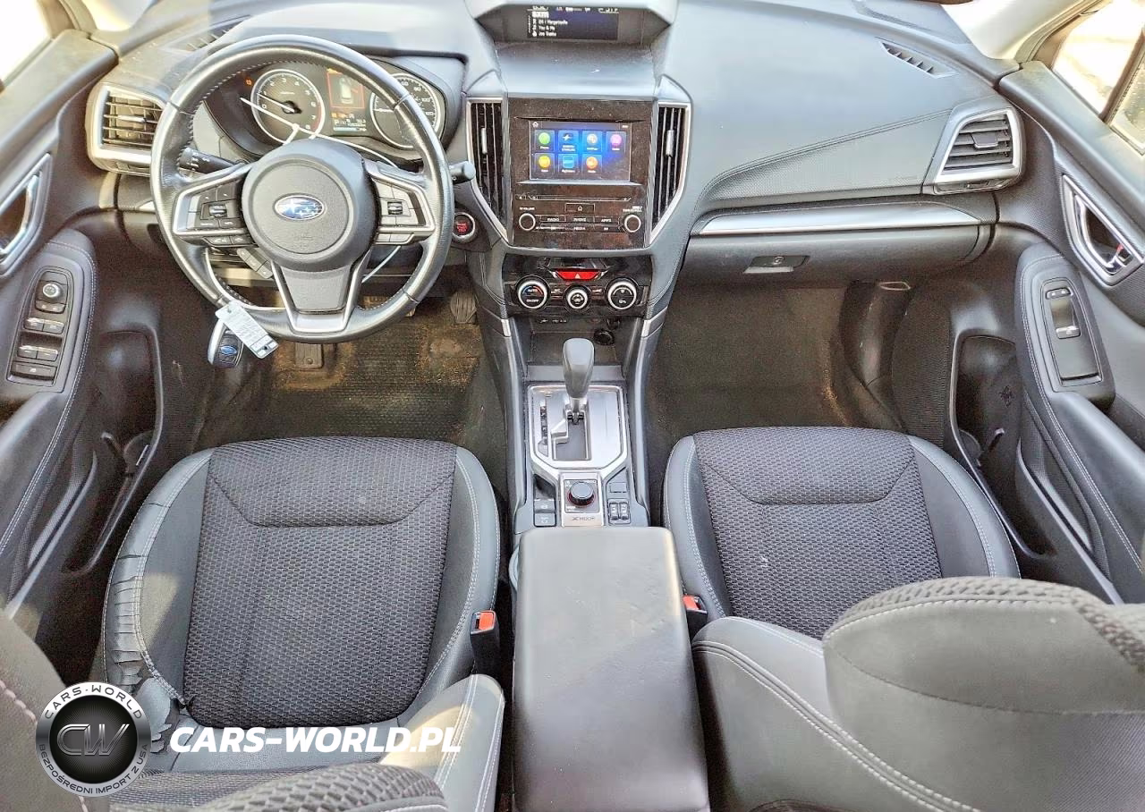 2019 Subaru Forester Premium VIN:JF2SKAGC0KH455218 - 8