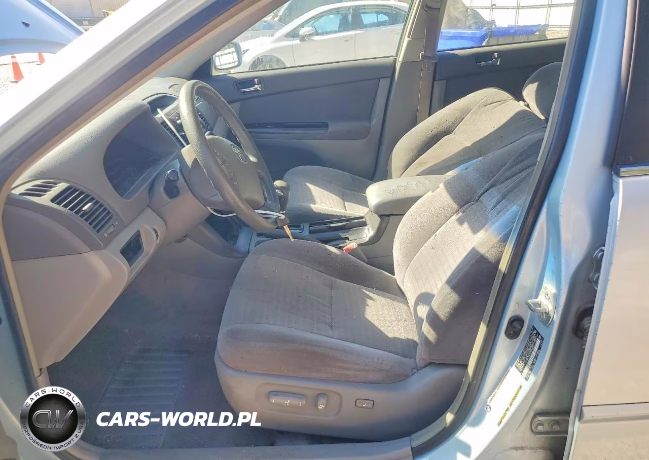 2005 Toyota Camry Le VIN:JTDBE32K153033086 - 7
