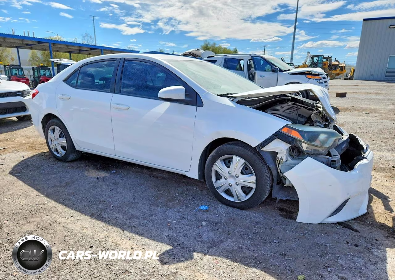 2015 Toyota Corolla Le VIN:2T1BURHE9FC335046 - 4