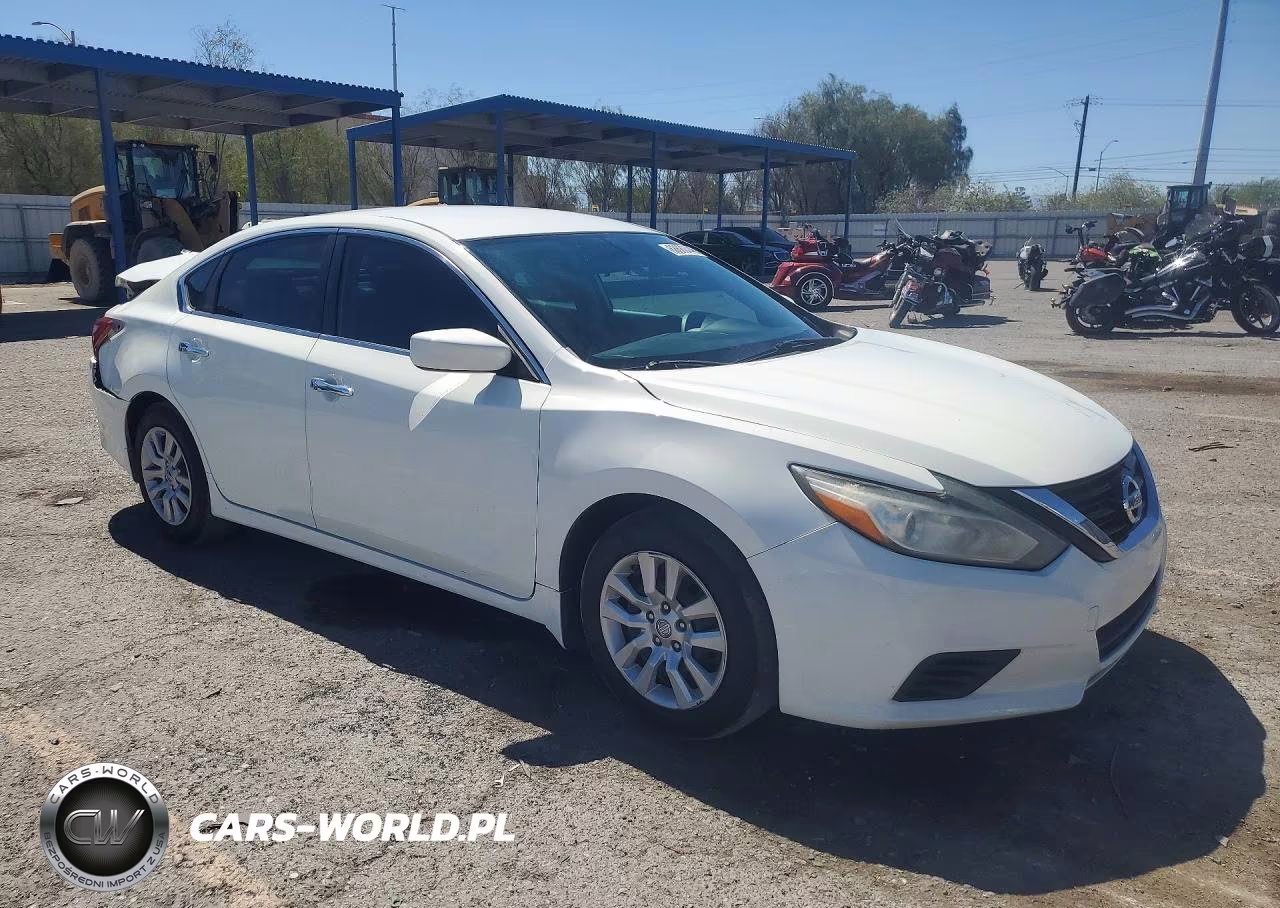 2018 Nissan Altima 2.5 S VIN:1N4AL3AP1JC246781 - 4