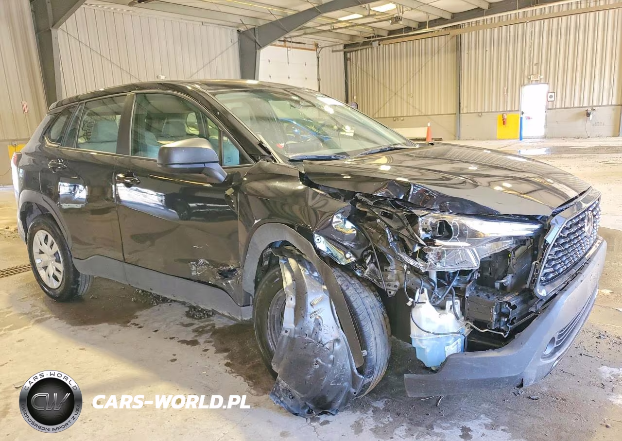 2025 Toyota Corolla Cross L VIN:7MUAAAAG9SV142694 - 4