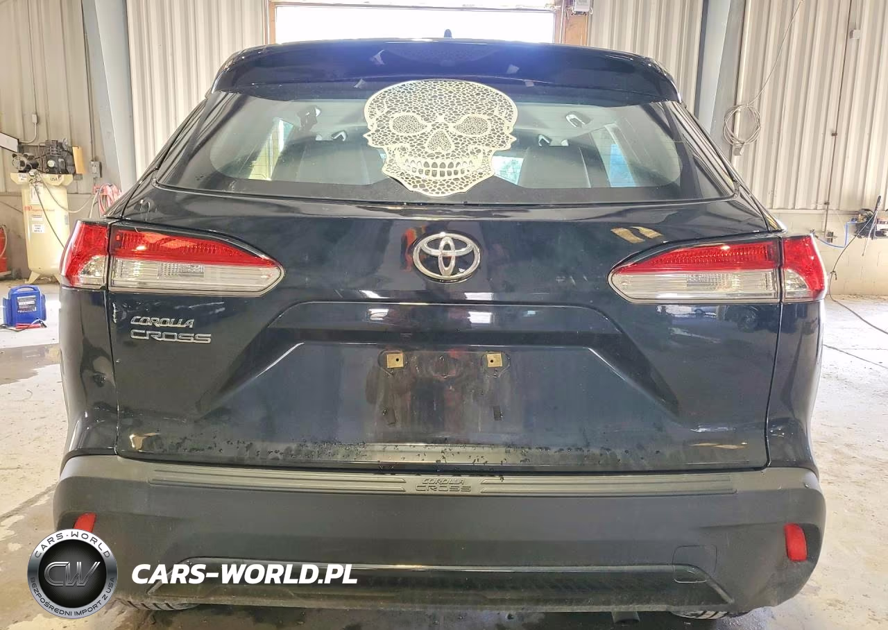 2025 Toyota Corolla Cross L VIN:7MUAAAAG9SV142694 - 6