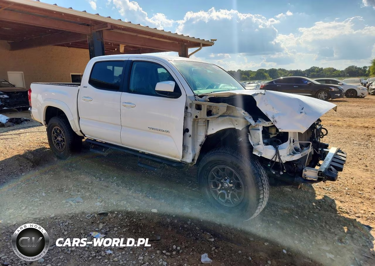 2017 Toyota Tacoma Sr5 V6 VIN:5TFCZ5AN1HX100251 - 4