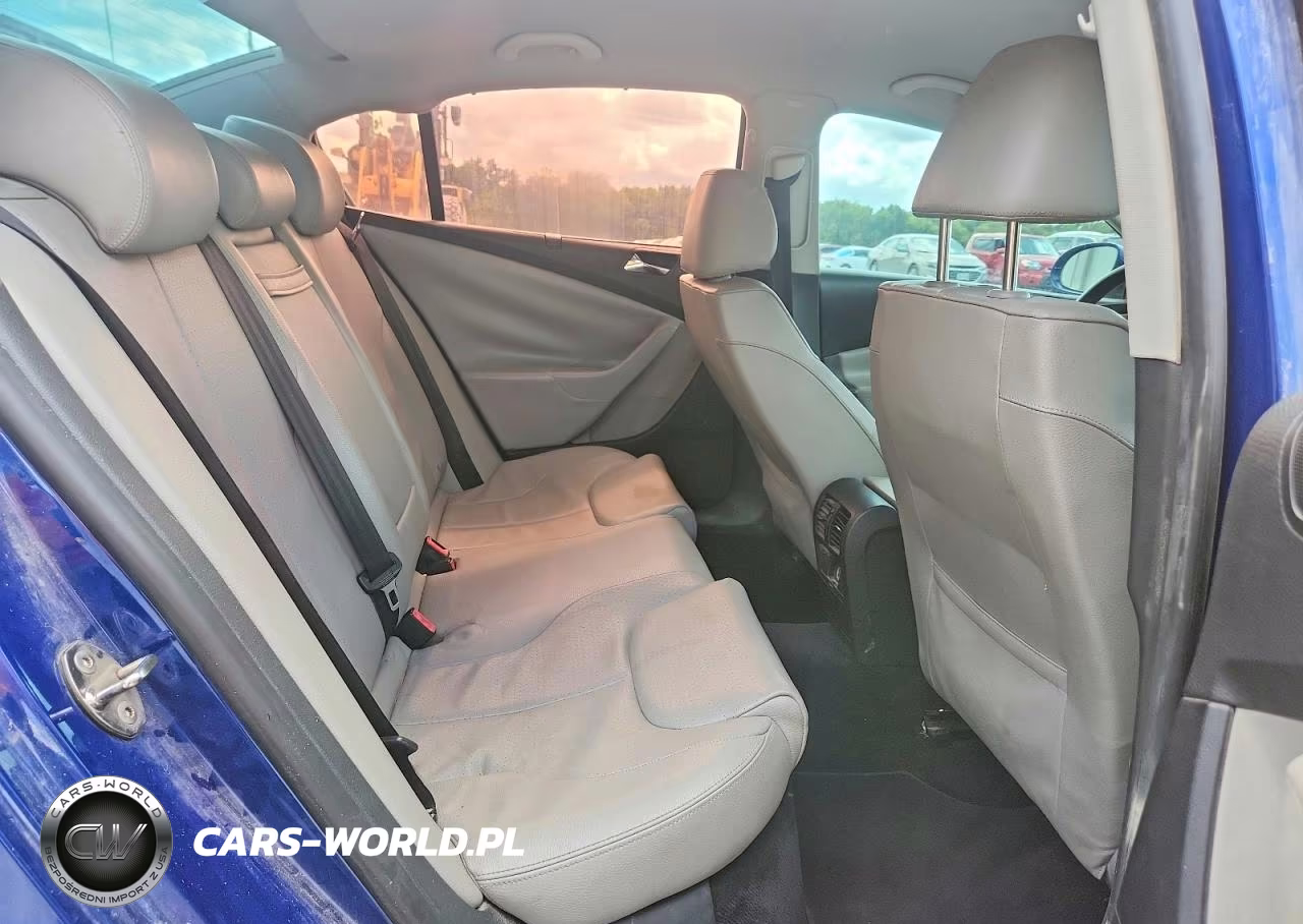 2008 Volkswagen Passat Turbo VIN:WVWJK73C88E158906 - 10