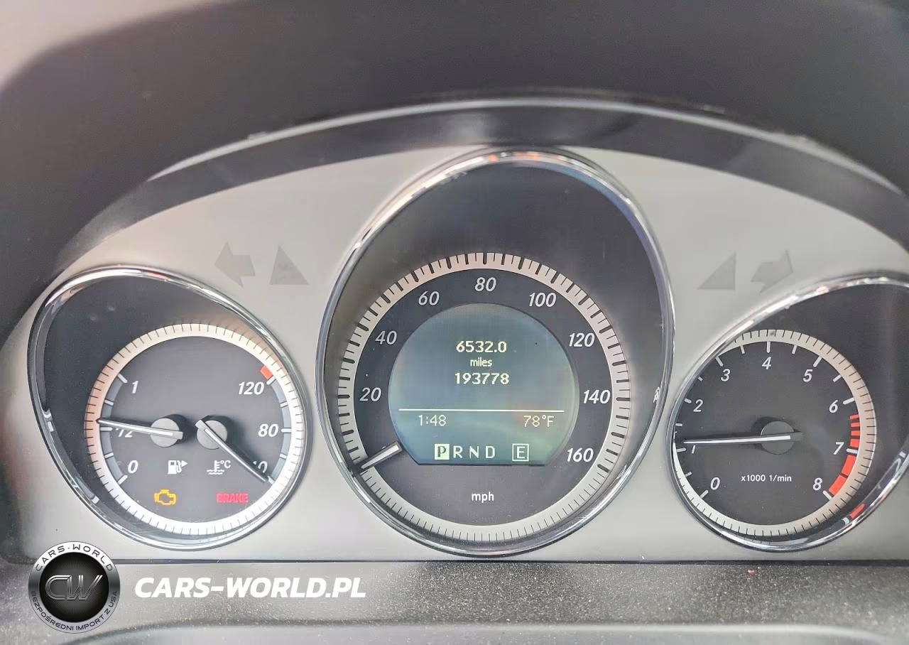 2011 Mercedes-Benz C 300 Luxury 4Matic-Sport 4Matic VIN:WDDGF8BB8BR156320 - 9