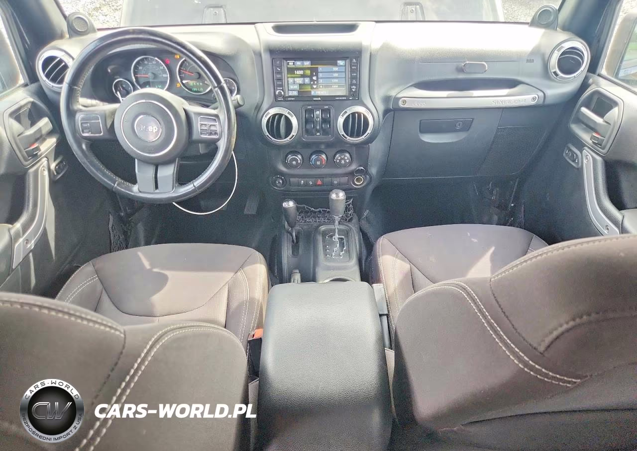 2014 Jeep Wrangler Unlimited Rubicon VIN:1C4BJWFG7EL145104 - 8