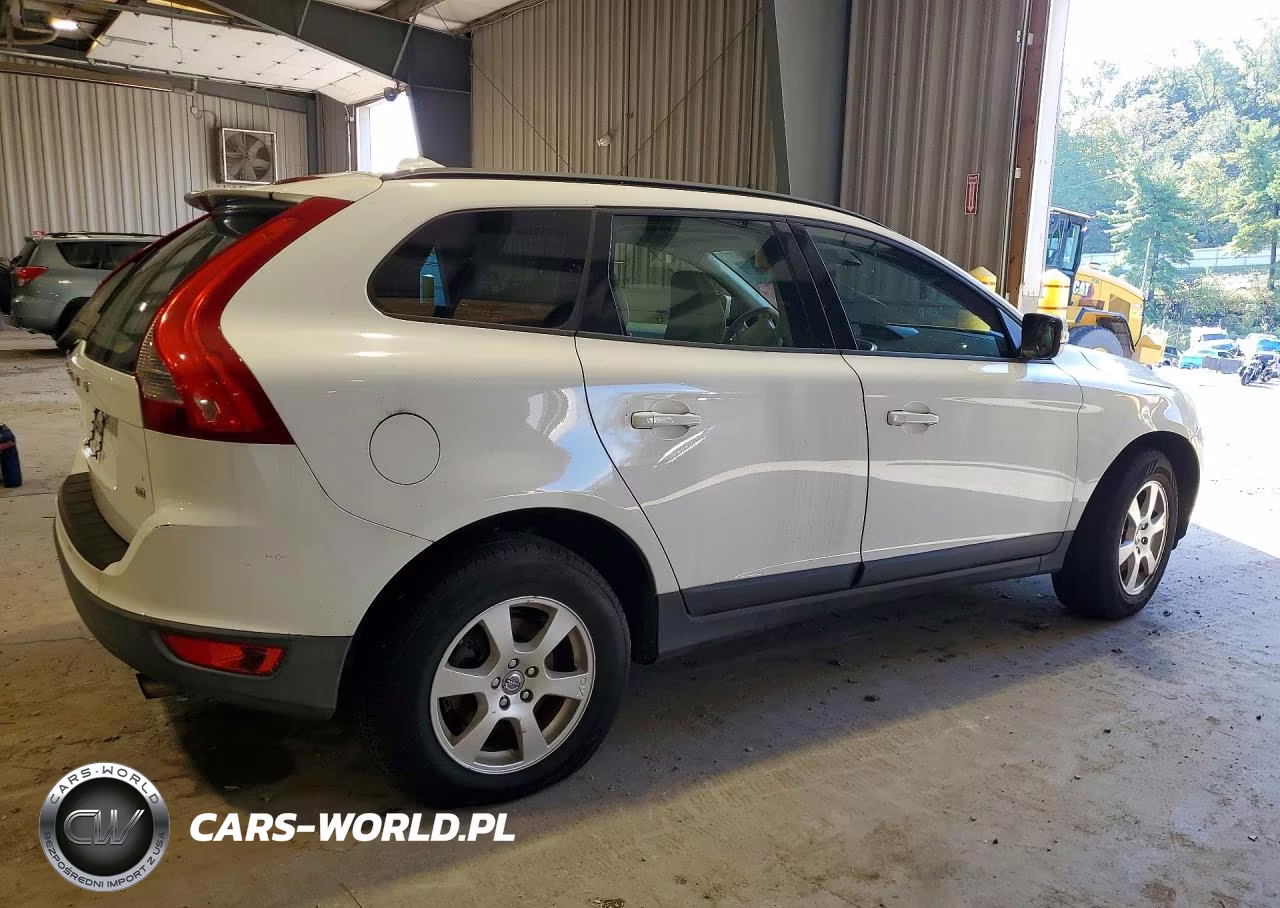 2010 Volvo Xc60 3.2 VIN:YV4960DL8A2075946 - 3