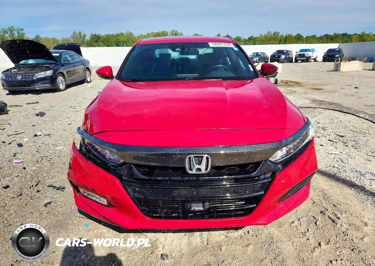 2018 Honda Accord Sport VIN:1HGCV1F36JA070055 - 5