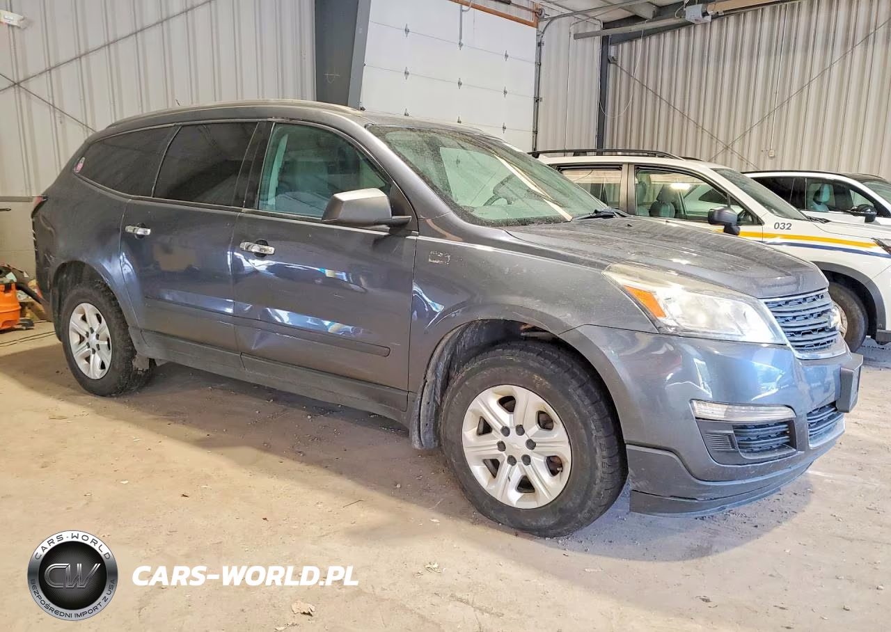 2013 Chevrolet Traverse Ls VIN:1GNKRFED1DJ113198 - 4