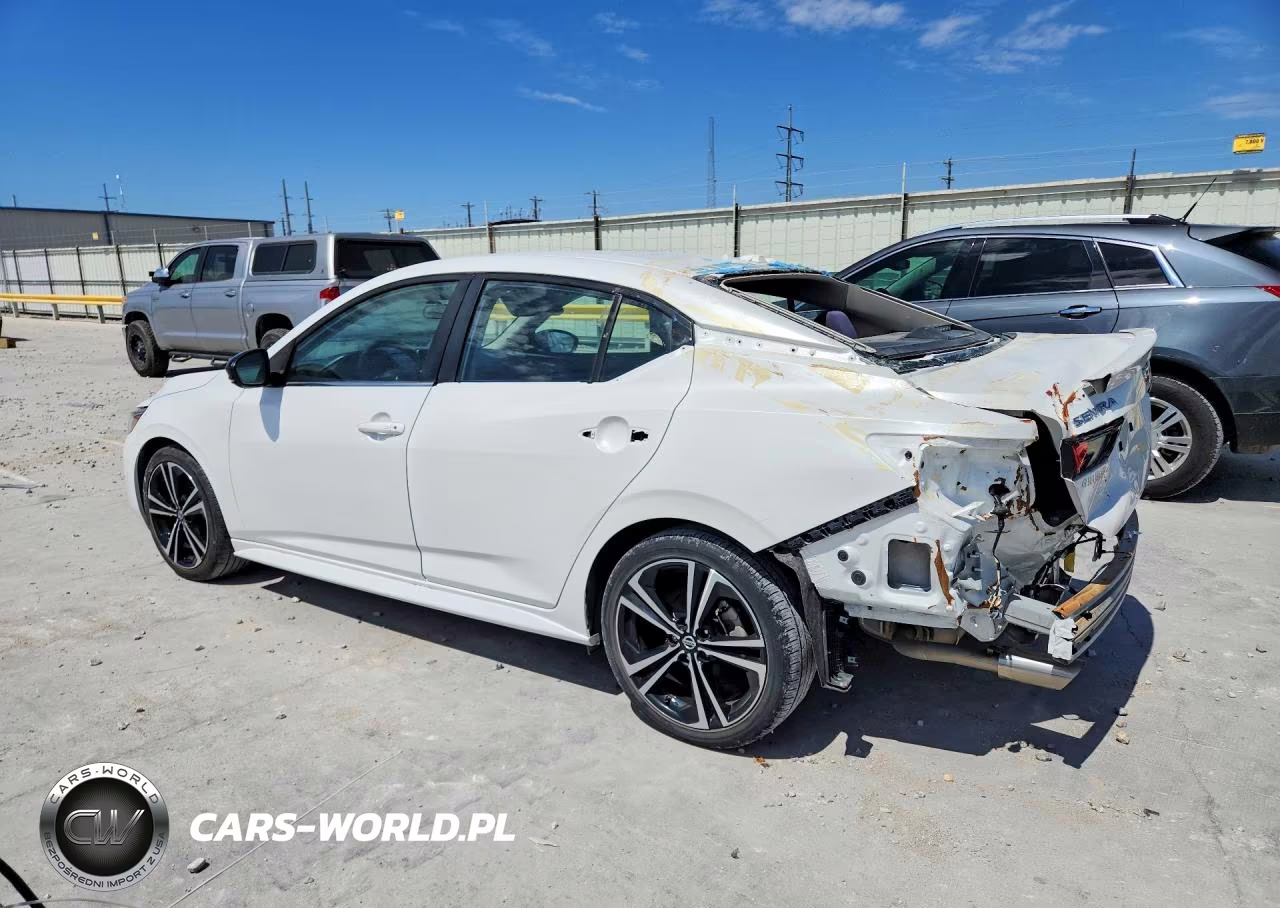 NISSAN SENTRA SR VIN:3N1AB8DV4MY286999 - 2