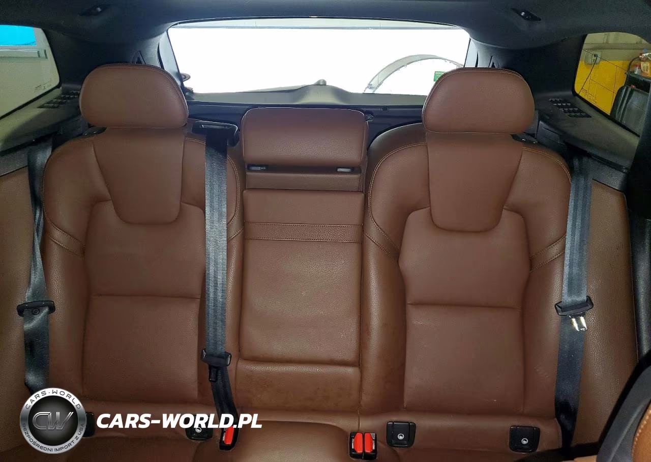 2018 Volvo Xc60 T6 VIN:LYVA22RK3JB073107 - 10
