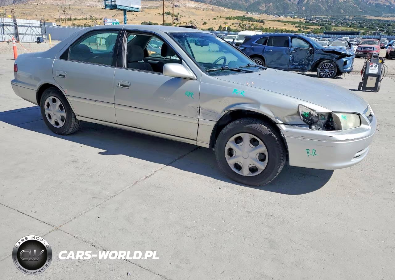 2001 Toyota Camry Ce VIN:4T1BG22K81U102246 - 4