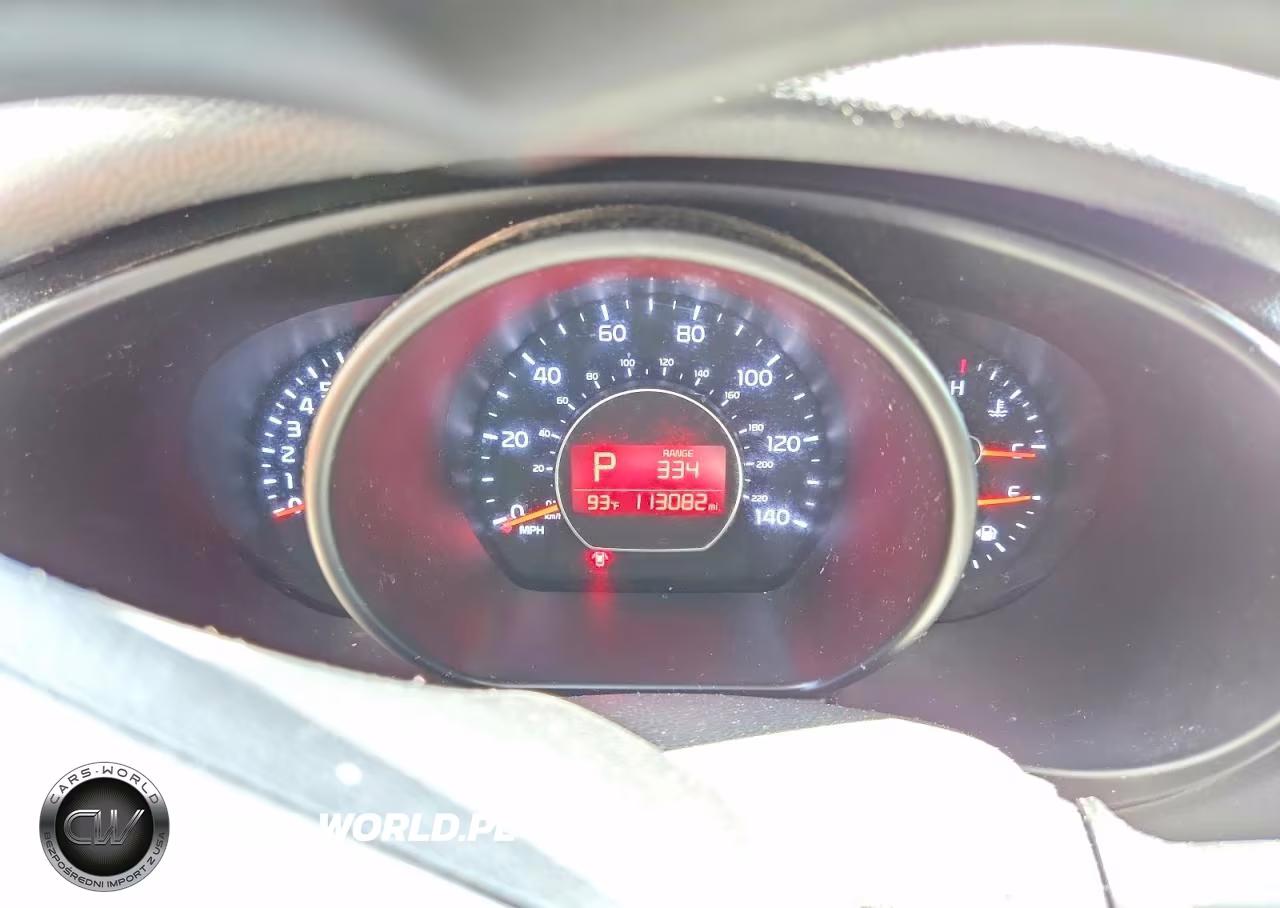 2015 Kia Soul VIN:KNDJN2A21F7234374 - 9
