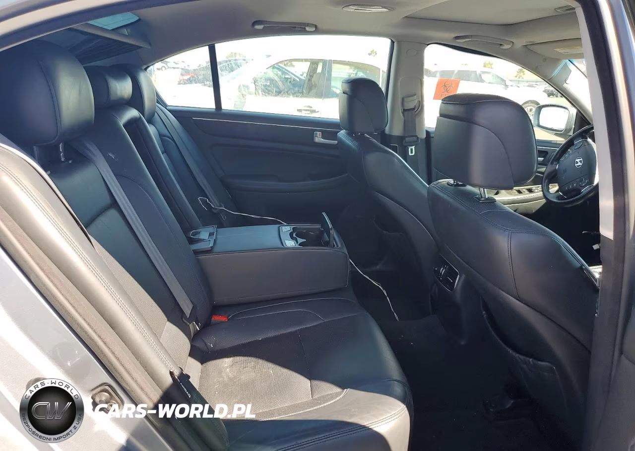 HYUNDAI GENESIS 5. VIN:KMHGC4DH2EU261607 - 10