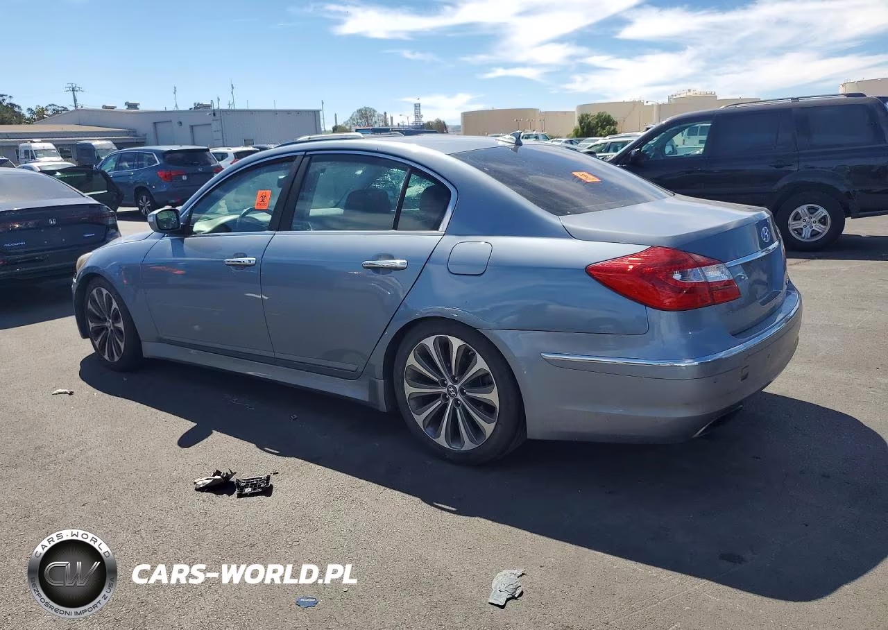 HYUNDAI GENESIS 5. VIN:KMHGC4DH2EU261607 - 2