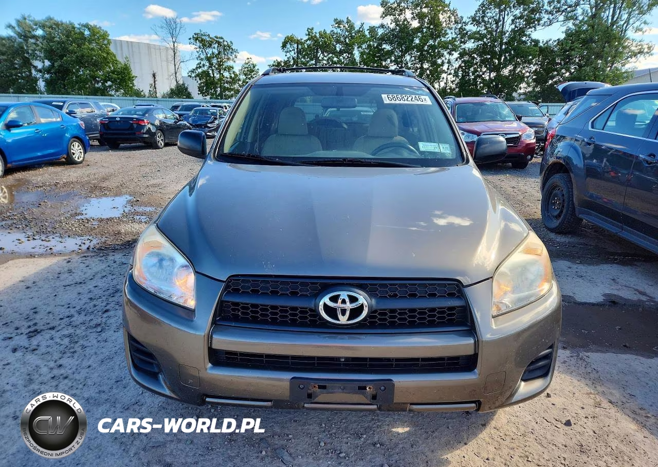 2009 Toyota Rav4 Base VIN:JTMBF33V79D015682 - 5