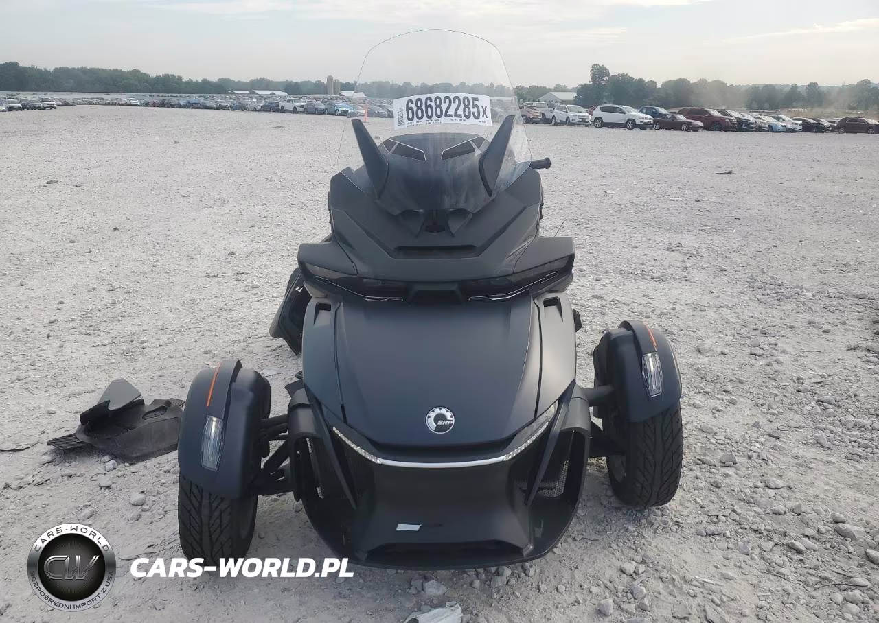 2022 Can-Am Spyder Roadster Rt VIN:2BXNBDD25NV007033 - 2