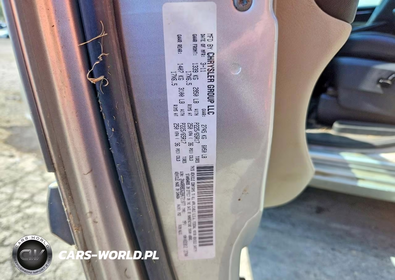 2011 Chrysler Town & Country Touring L VIN:2A4RR8DG2BR721877 - 13