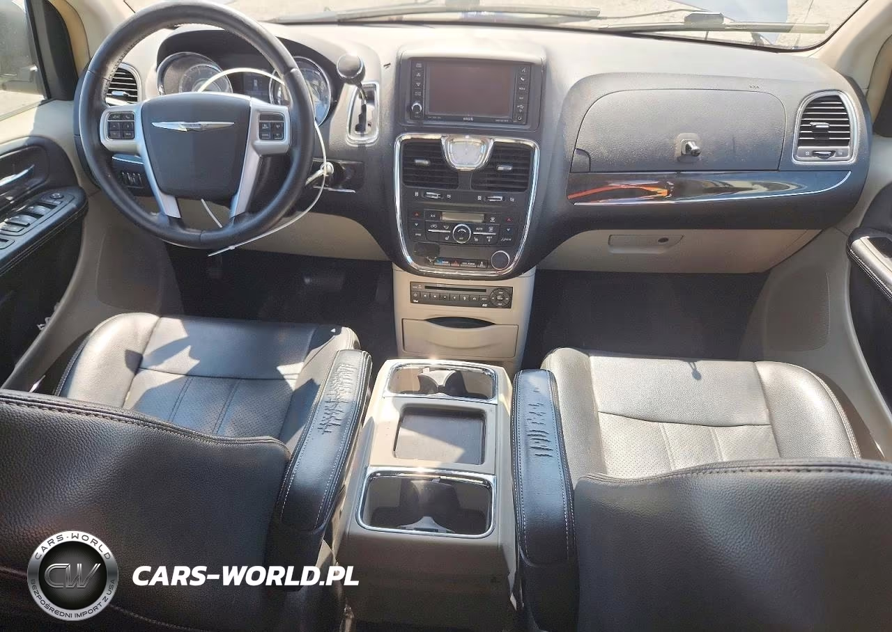 2011 Chrysler Town & Country Touring L VIN:2A4RR8DG2BR721877 - 8
