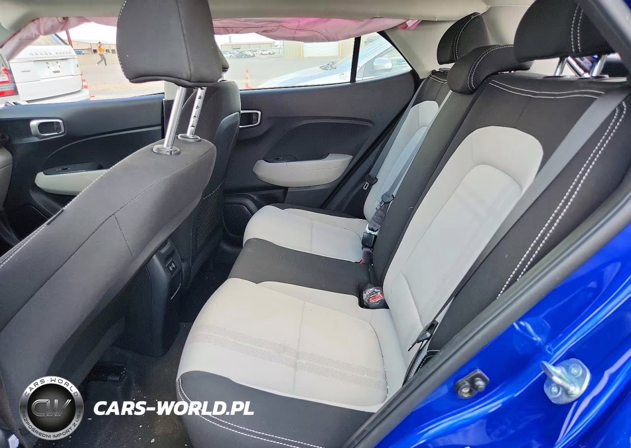2025 Hyundai Venue Sel VIN:KMHRC8A39SU387984 - 11
