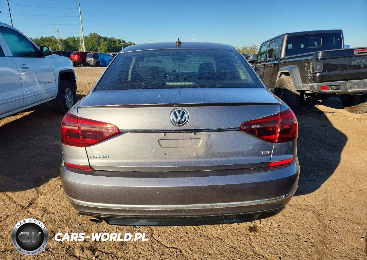 2017 Volkswagen Passat R-Line VIN:1VWDT7A34HC073664 - 6