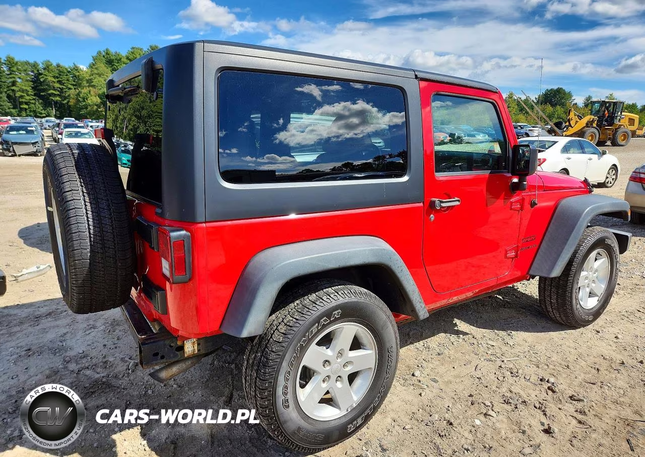 2016 Jeep Wrangler Sport VIN:1C4AJWAG7GL269623 - 3