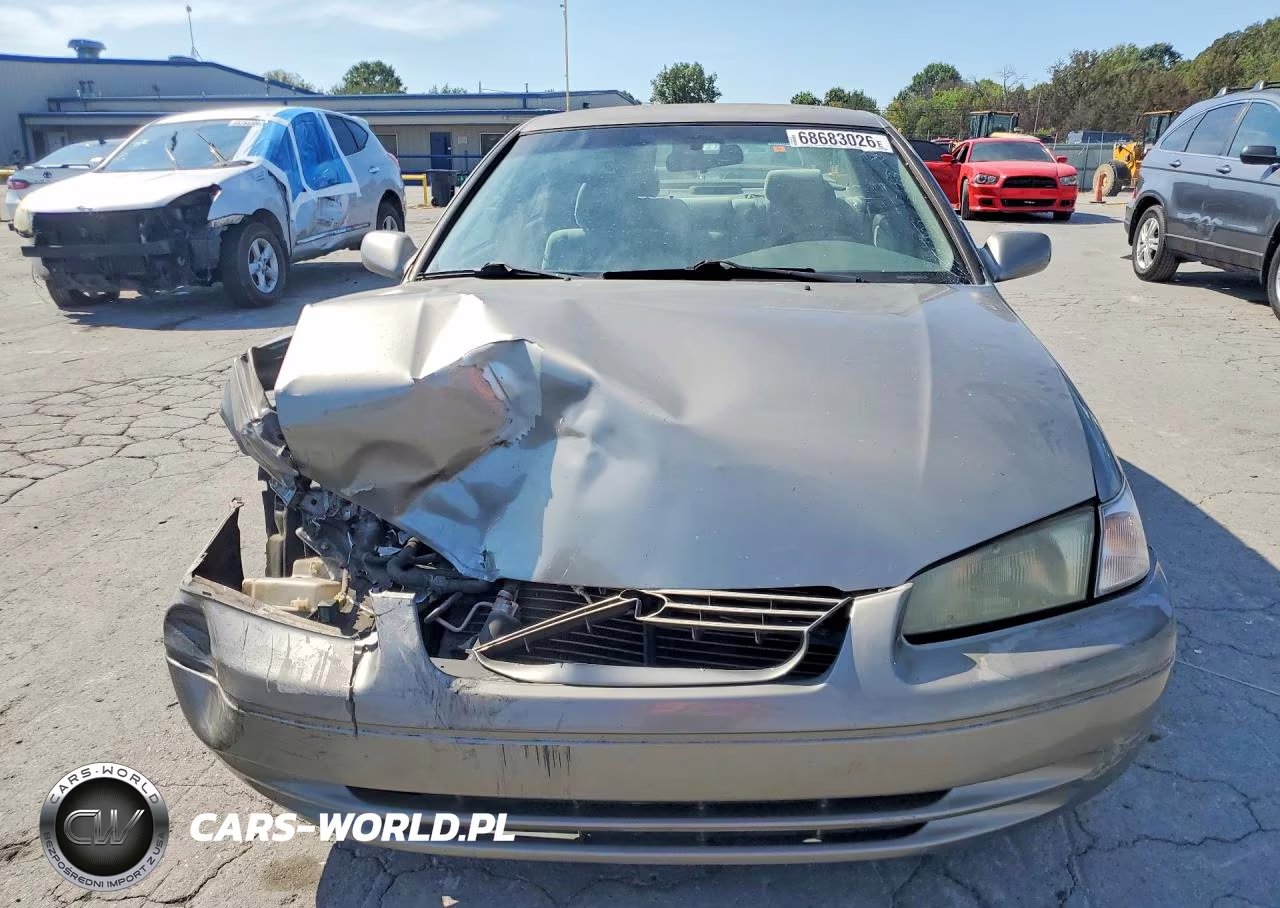 1999 Toyota Camry Le VIN:4T1BG22K3XU430800 - 5