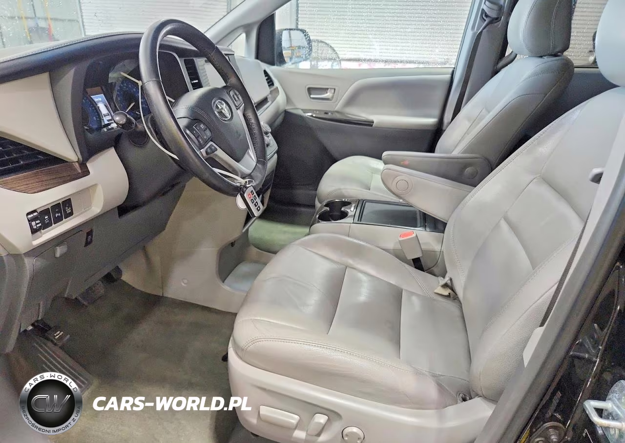 2017 Toyota Sienna Xle 8-Passenger VIN:5TDYZ3DC7HS817246 - 7